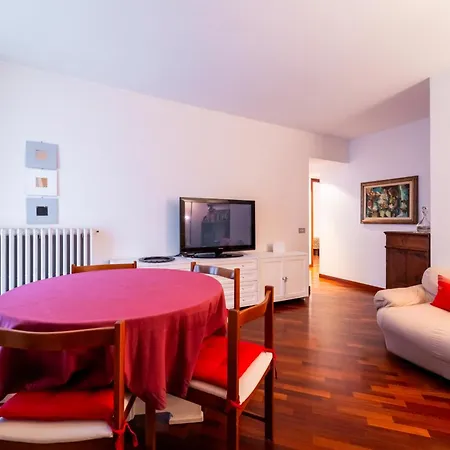 Mulberry Apartment By Wonderful Italy Civenna Exterior photo